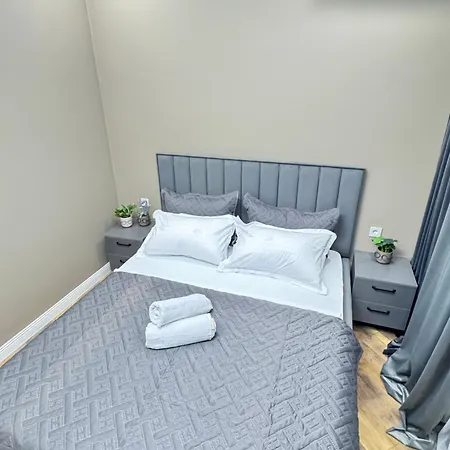 Vip Apartment In The City Center, Elite Area, Welcome Almaty Exterior photo